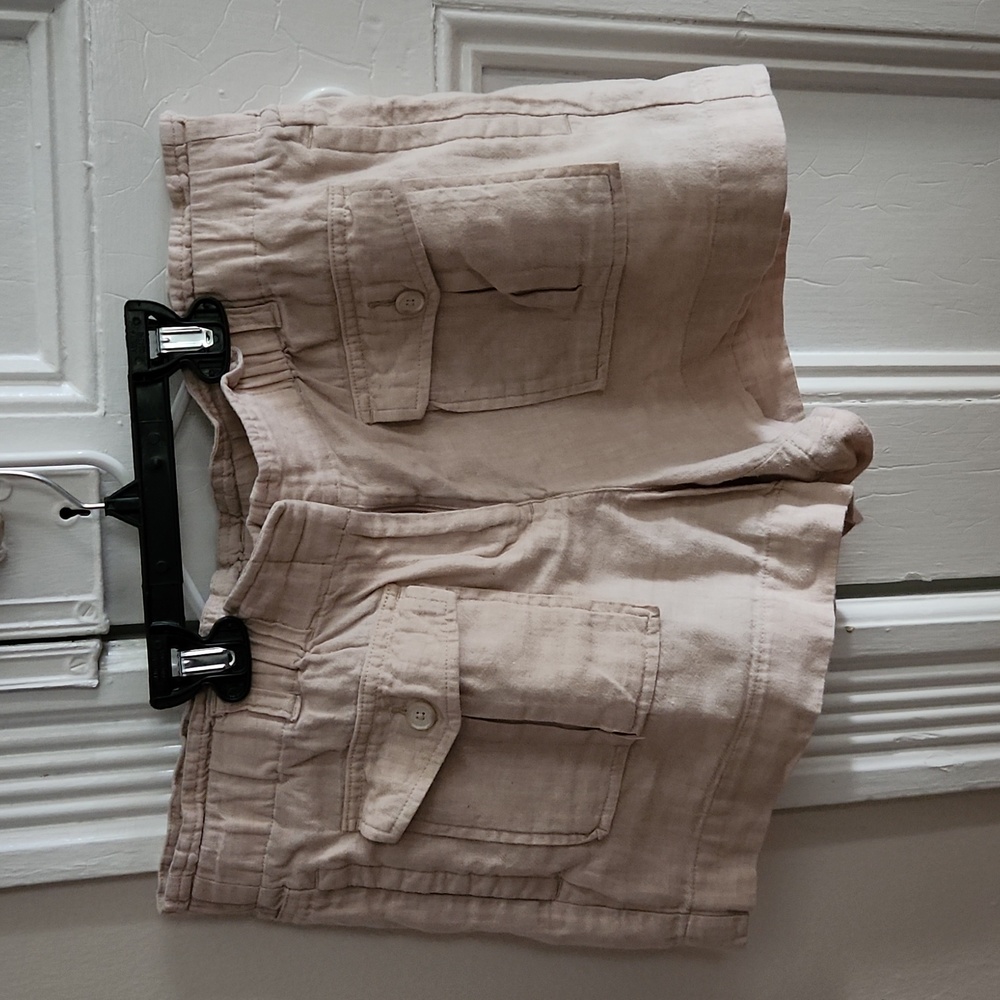 LOFT Linen blend shorts M